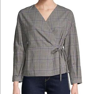 Haute Rogue Ida Plaid Top in Grey Size S